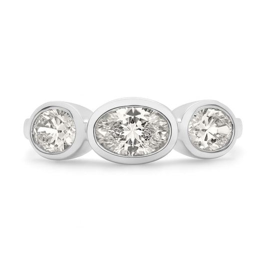 14K 1.00cttw Oval VS White Diamond 3 Stone Band Ring