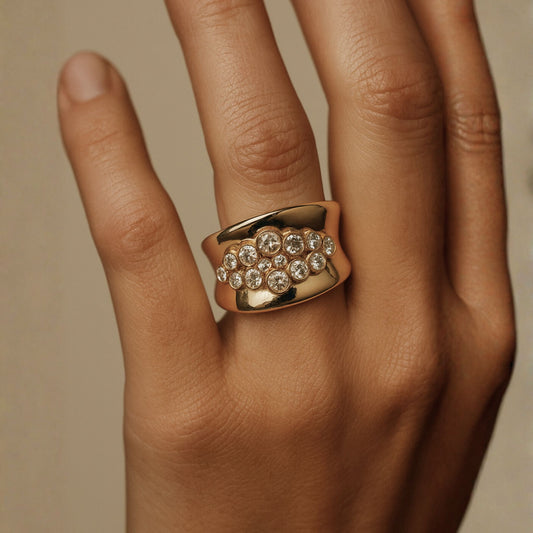 14K 0.60cttw VS White Diamond Cigar Band Ring