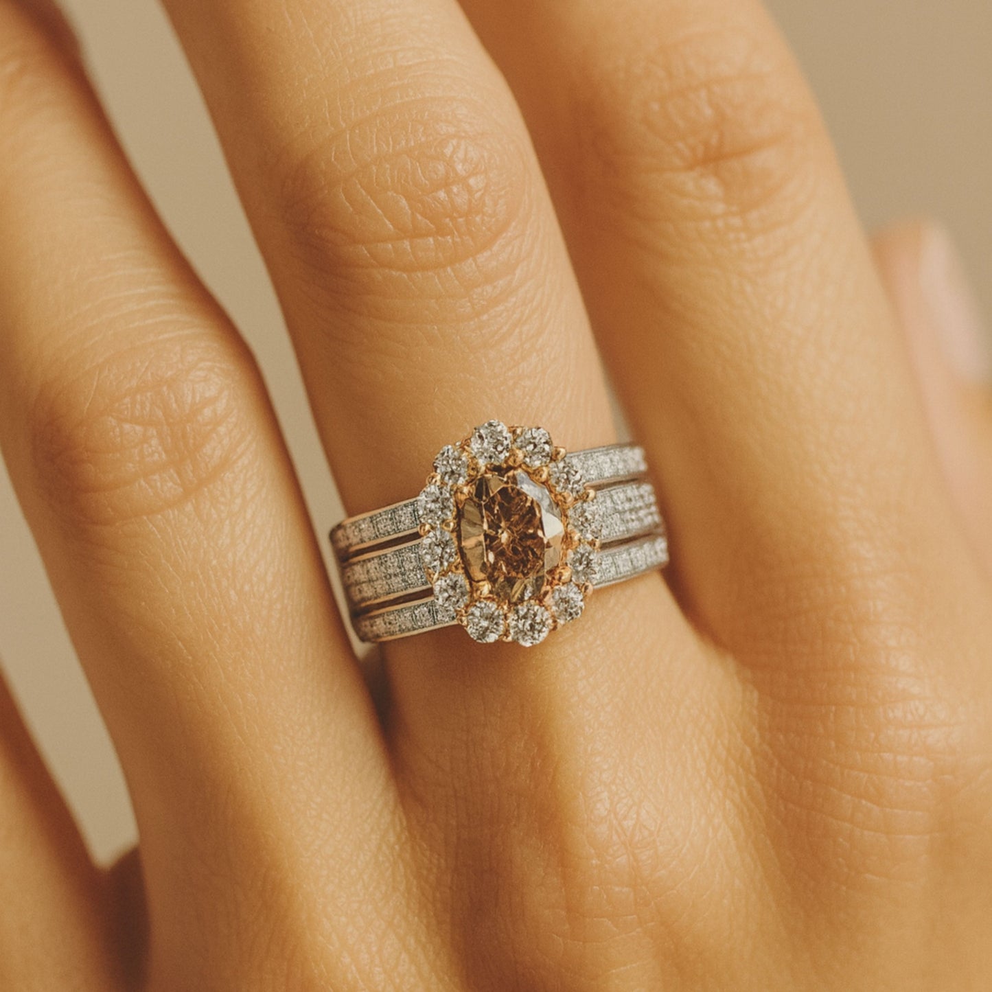 14K 1.00ct Oval VS Fawn Diamond 0.99cttw VS White Diamonds Ring