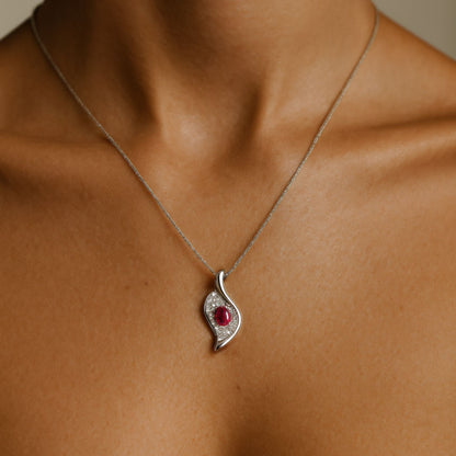 18K 0.79ct Oval Ruby 0.35cttw White Diamonds Necklace