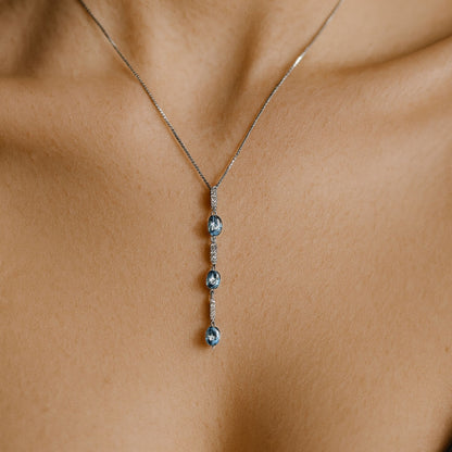 18K 1.30cttw Oval Santa Maria Aquamarine 0.36cttw White Diamonds Necklace