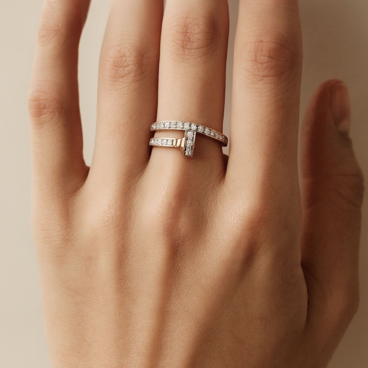 14K 0.79cttw VS White Diamond Nail Ring